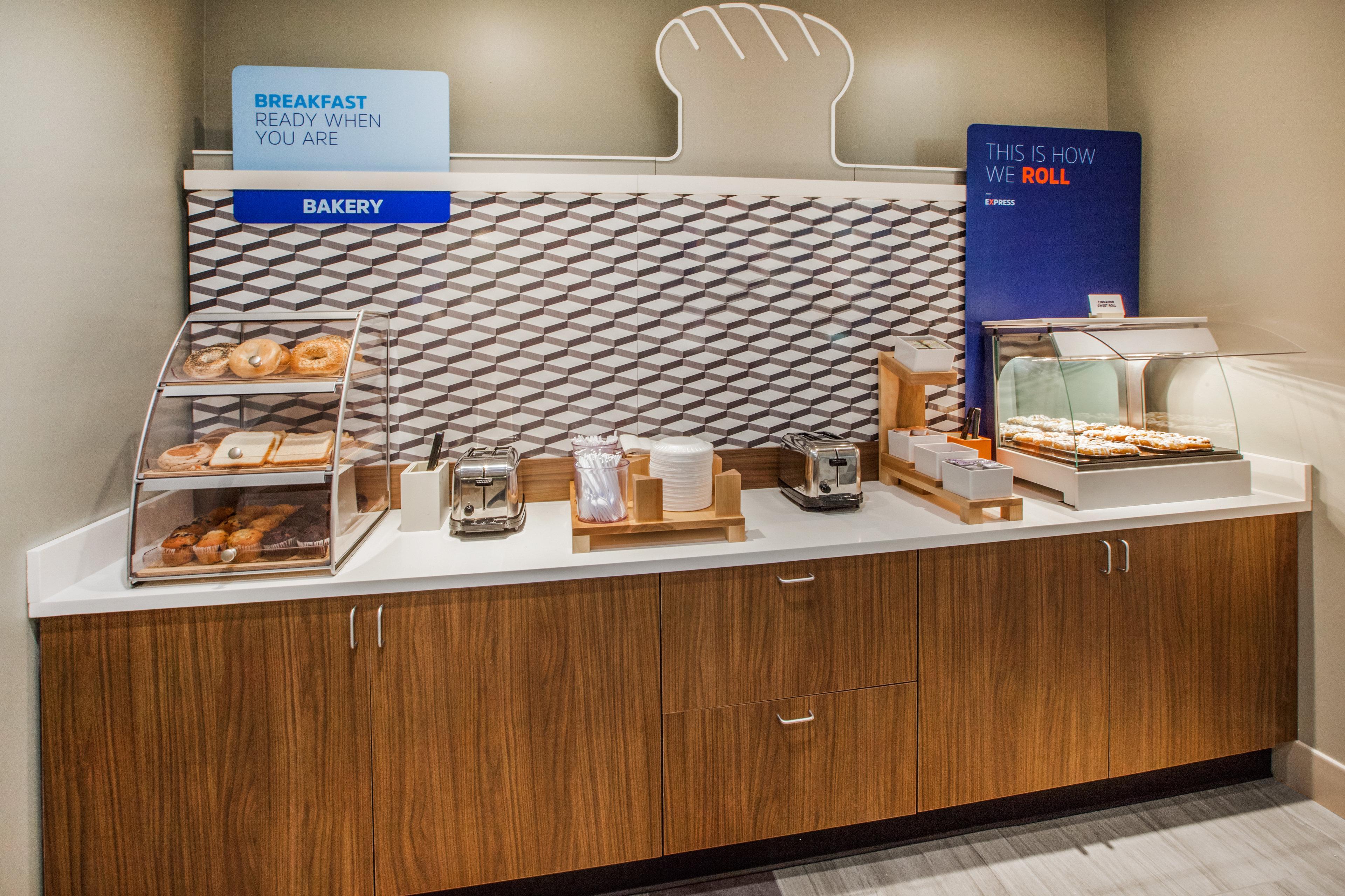 Holiday Inn Express & Suites Medina By Ihg Buitenkant foto