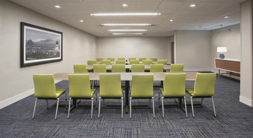Holiday Inn Express & Suites Medina By Ihg Buitenkant foto